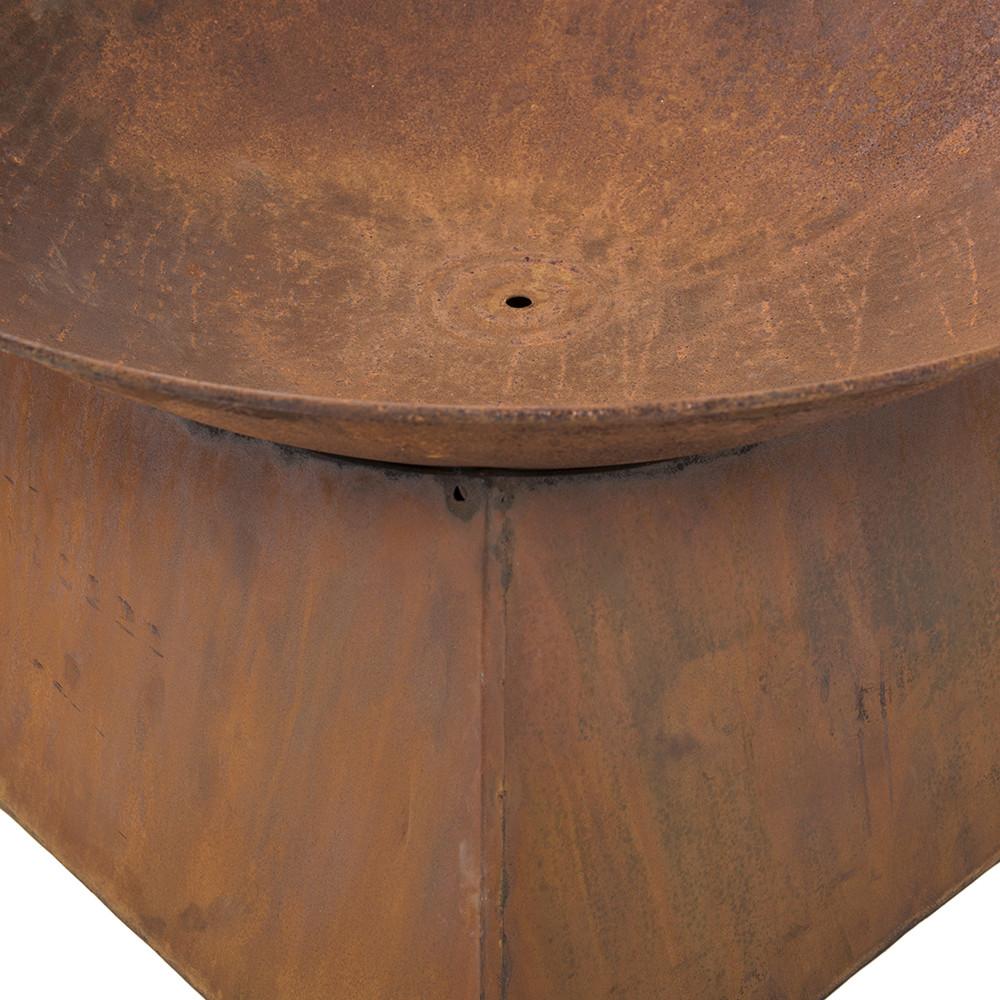 Rusted Metal Bowl Fire Pit