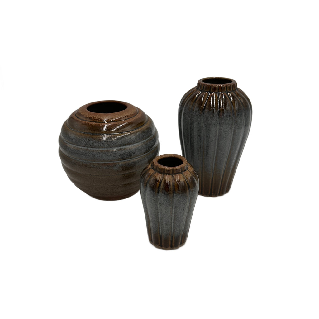 Dark Bronze and Grey-Blue Ribbed Ceramic Vase - ROUND