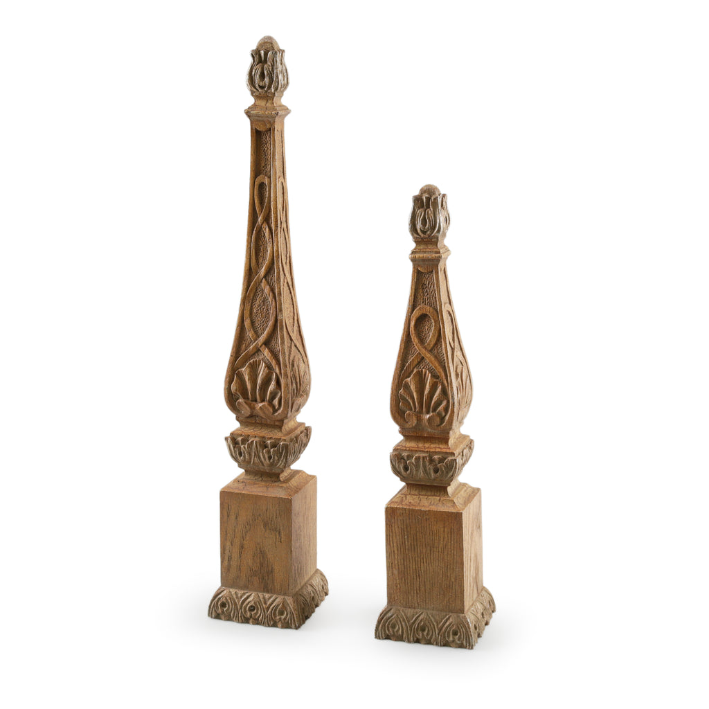 Distressed Light Brown Wood Finials / Obelisks