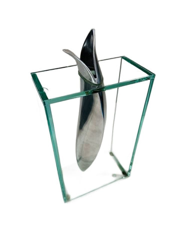 LG Glass + Twisted Chrome Vase (A+D)