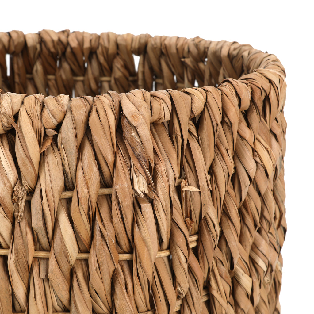 Thick Weave Wicker Basket - Medium