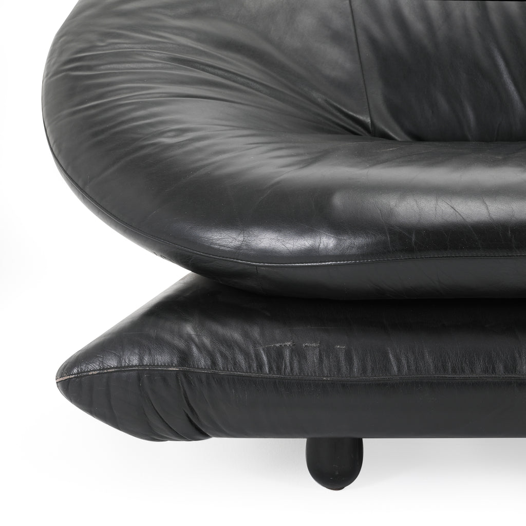 Black Leather Swirl Loveseat