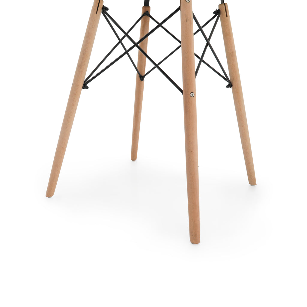 White Round Outdoor Table with Light Wood Legs