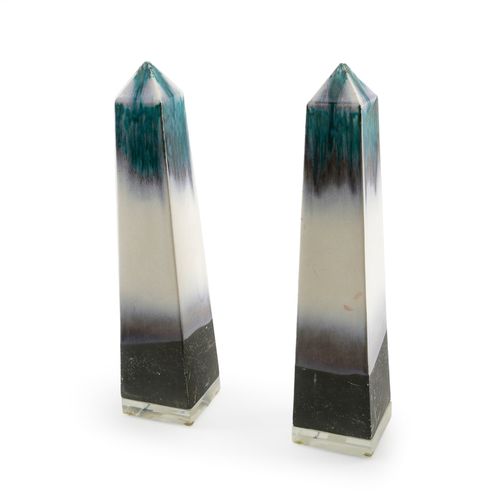 Gradient Teal and White Ceramic Obelisk