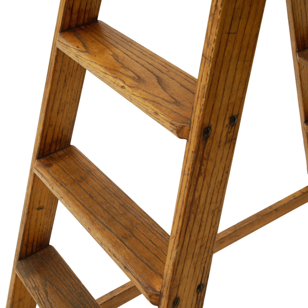 Wood Stepladder with Casters