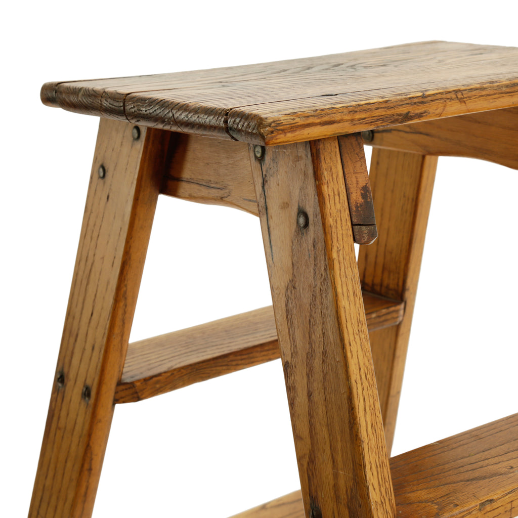 Wood Stepladder with Casters