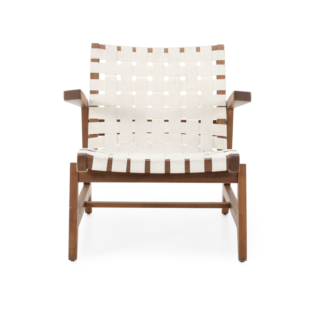 White Strap Wooden Outdoor Lounge Chair
