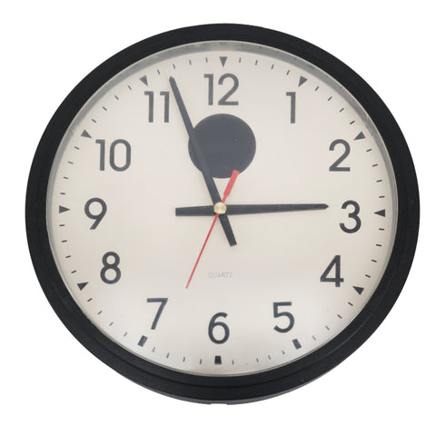 Black Plastic Frame Cream Face Quartz Wall Clock