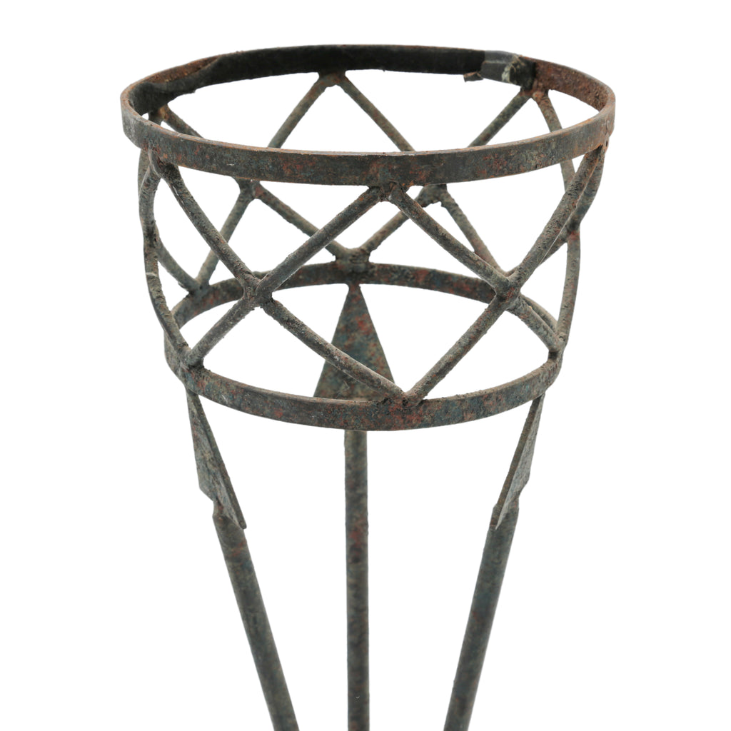 Pair of Distressed Iron Arrow Design Decorative Planter Stands