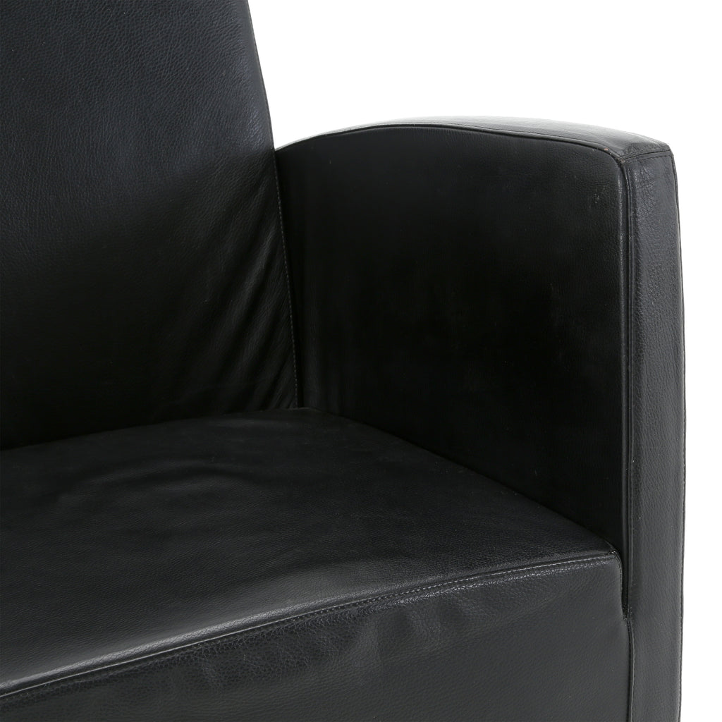 Black J. Serie Lang Leather Armchair