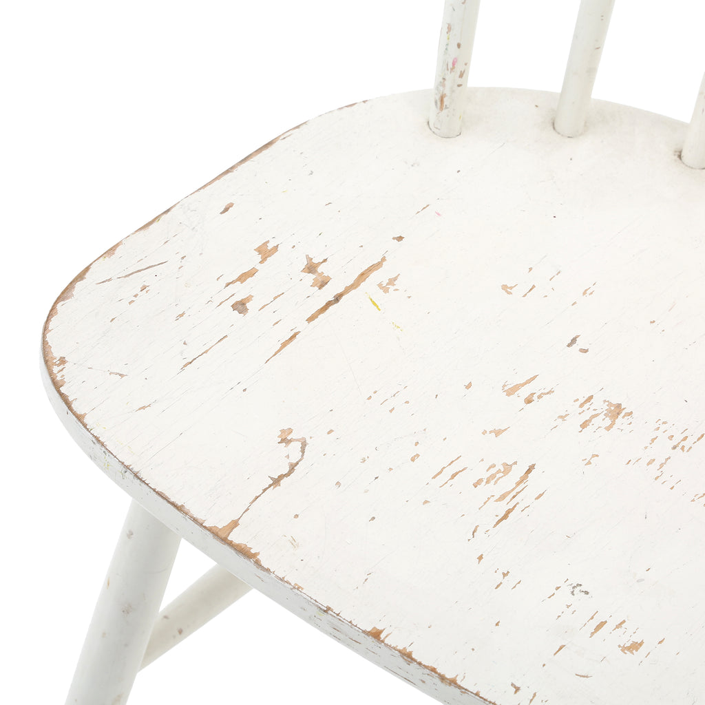White Rustic Spindle Back Dining Side Chair