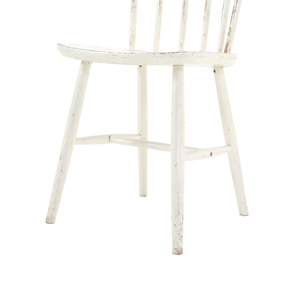 White Rustic Spindle Back Dining Side Chair