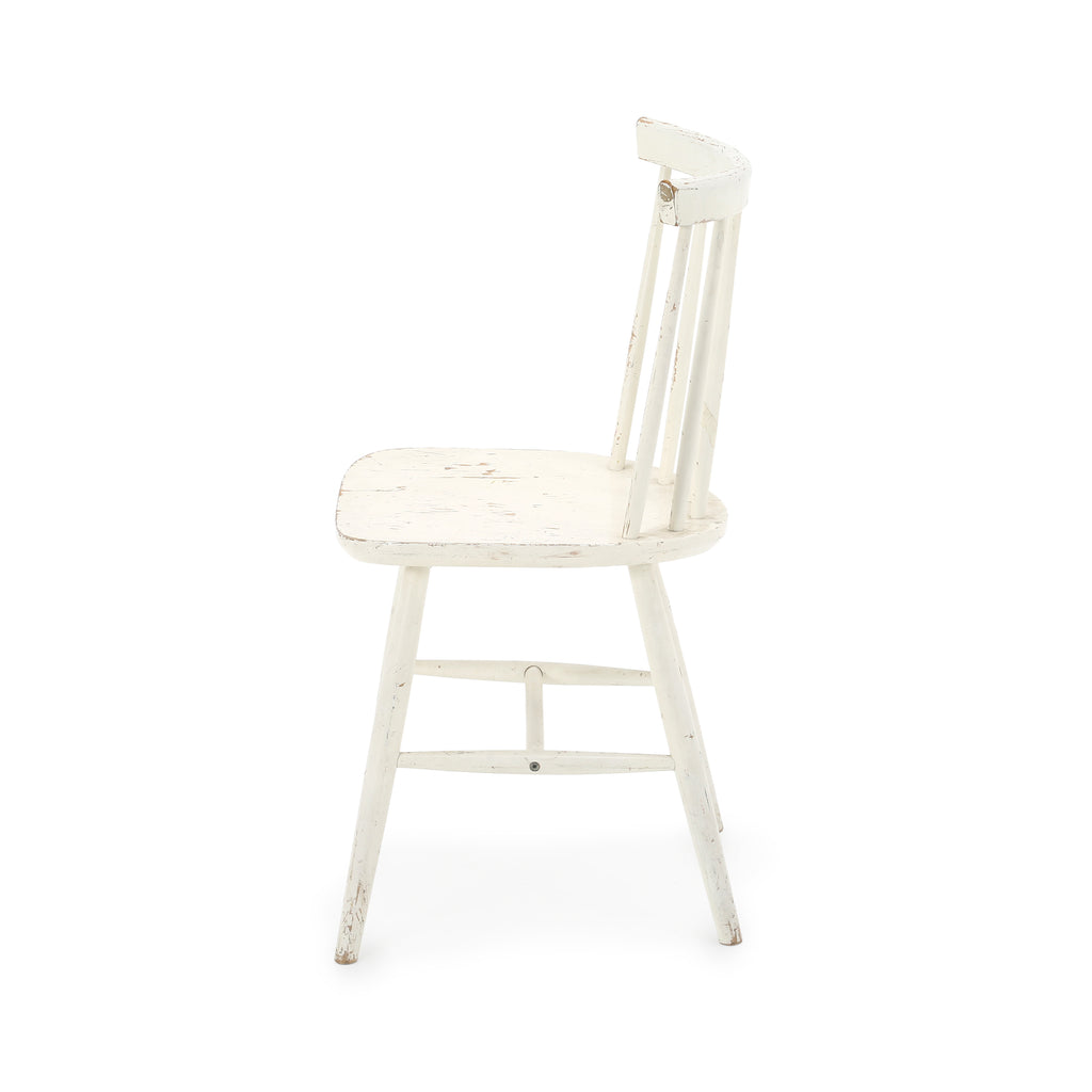 White Rustic Spindle Back Dining Side Chair