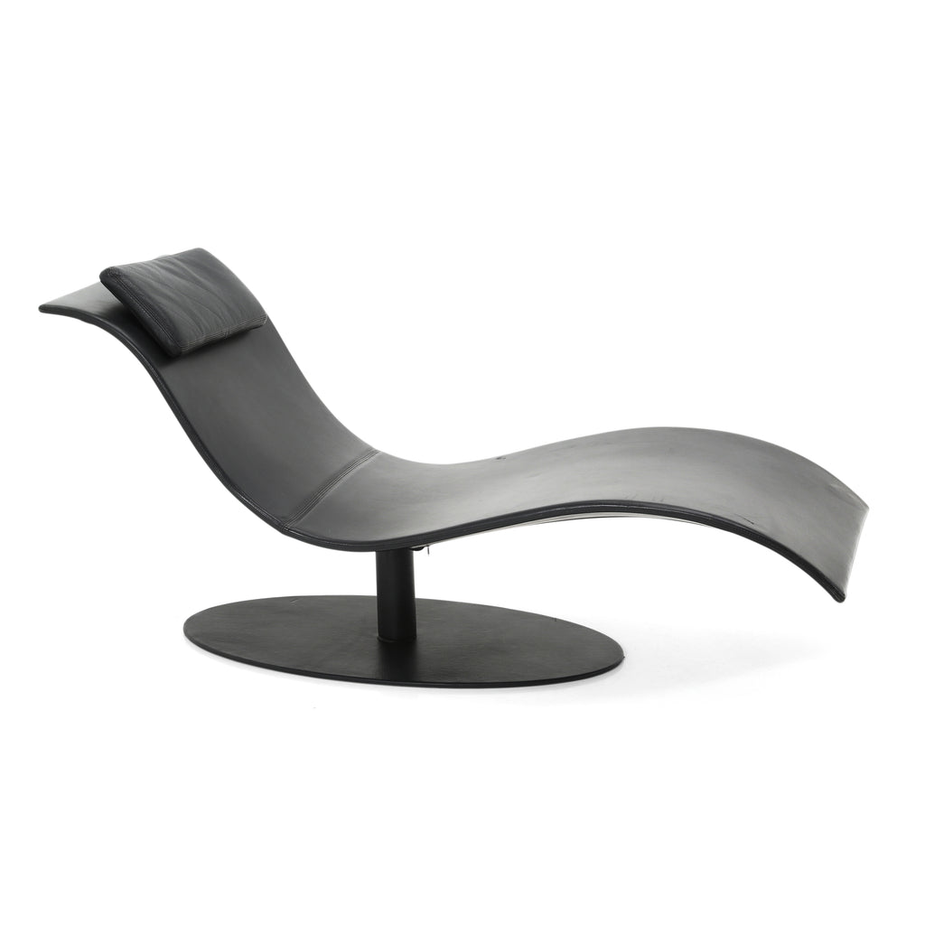 Black Wave Chaise