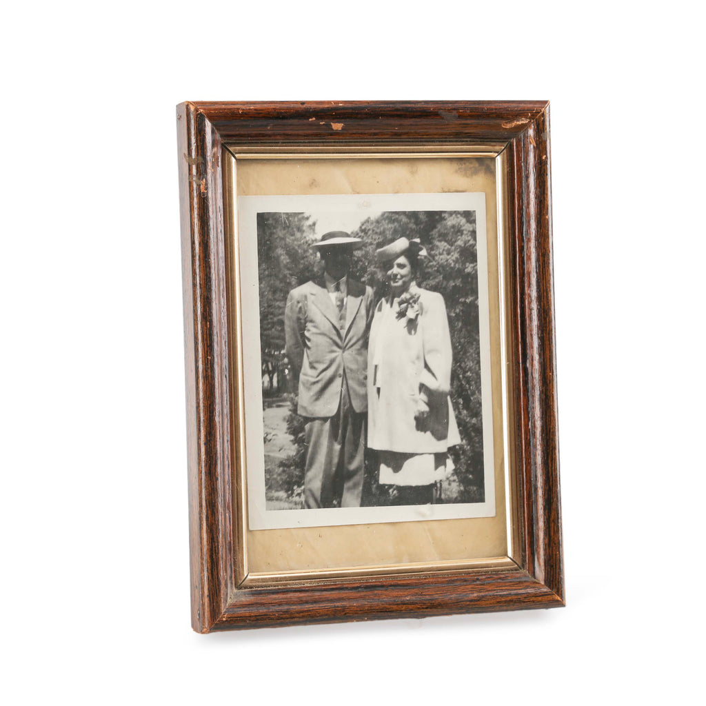 Vintage Black & White Photo of Couple (A+D)