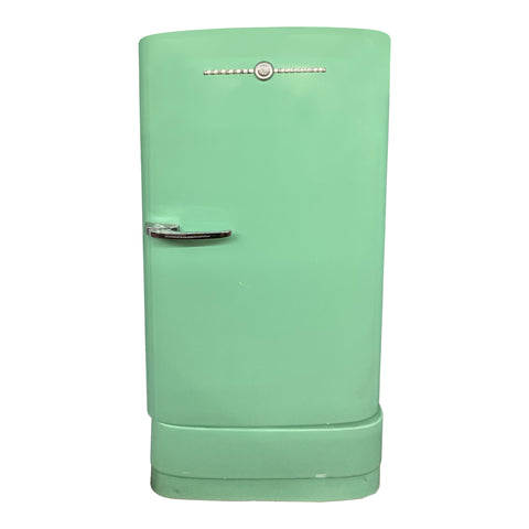 General Electric Refrigerator - Mint