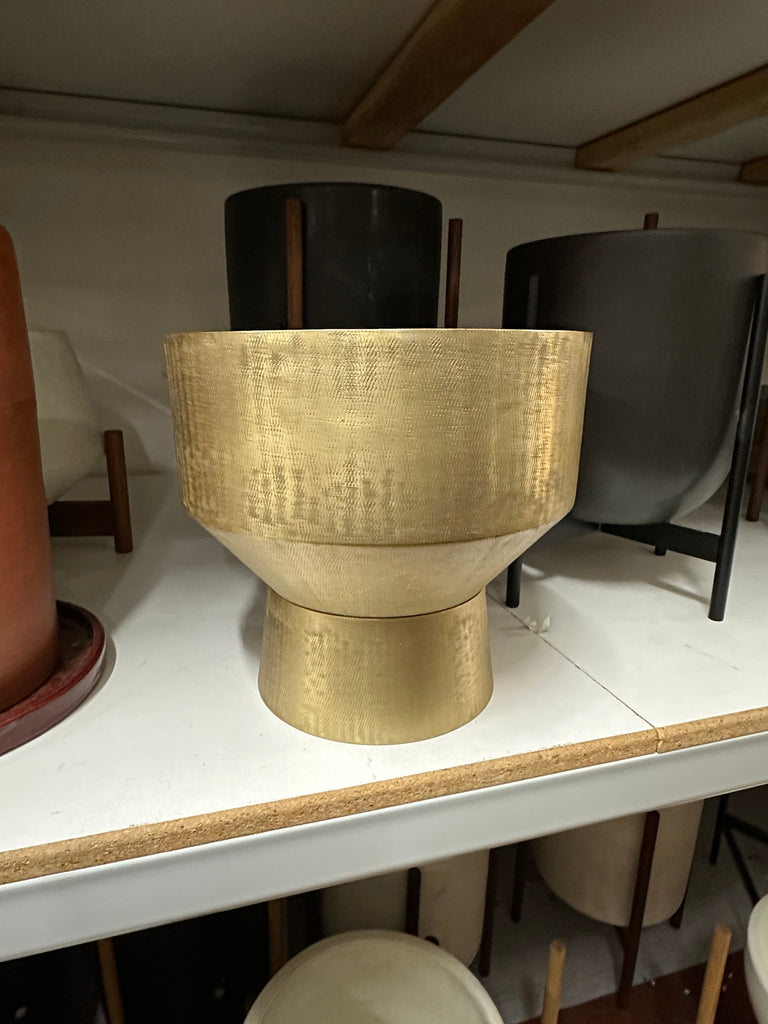 Gold Metal Mushroom Planter - Medium