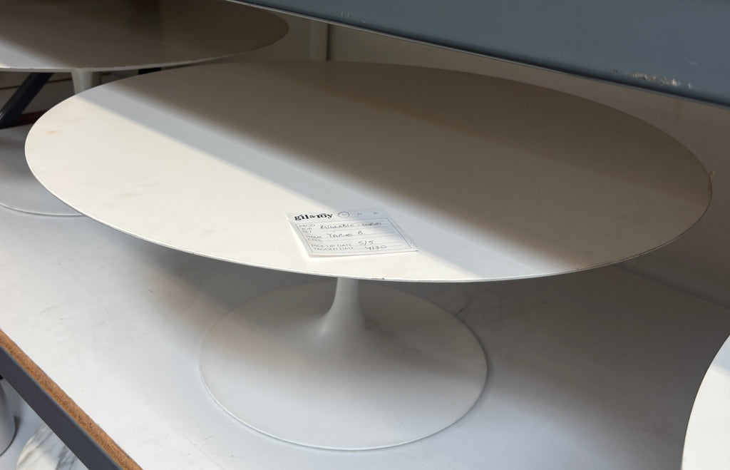 White Saarinen Round Coffee Table