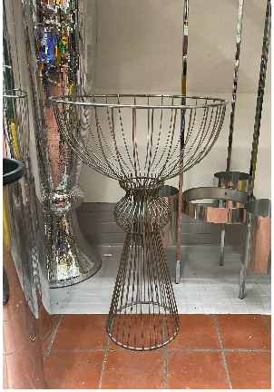 Oversize Wire Planter