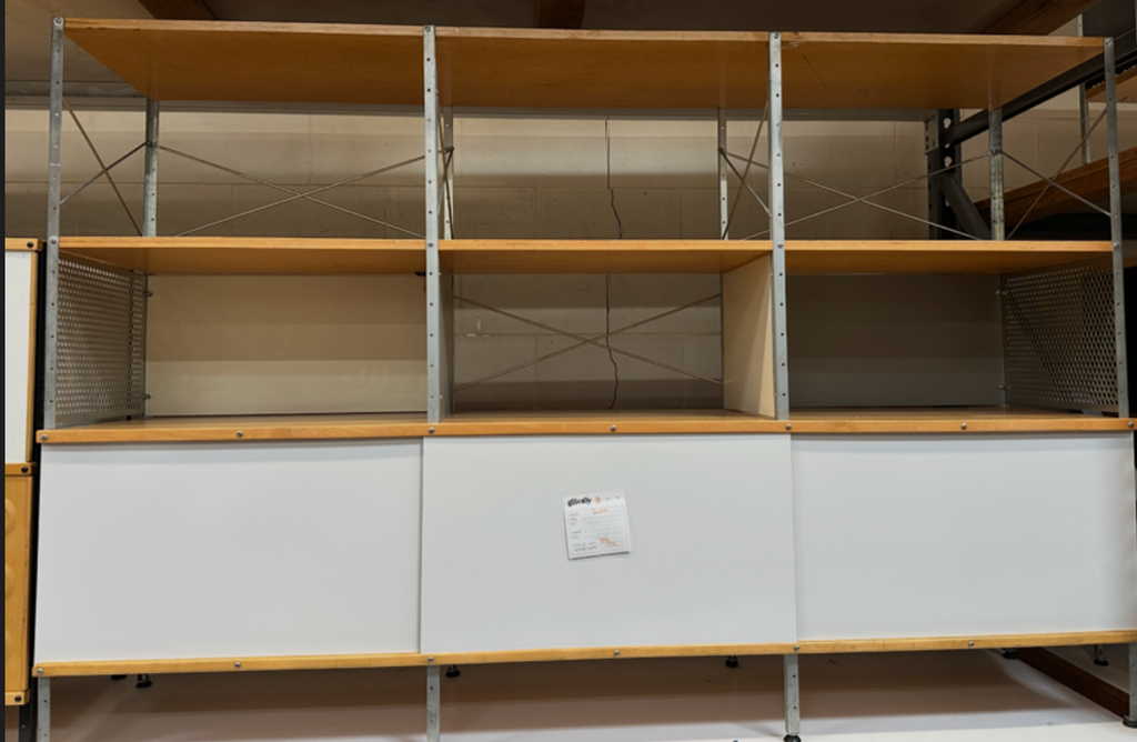 Case Study Shelf