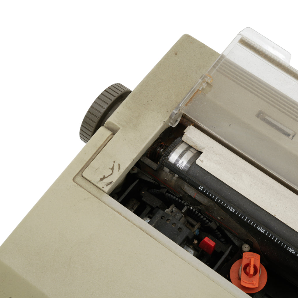 Beige Electronic LNT Typewriter
