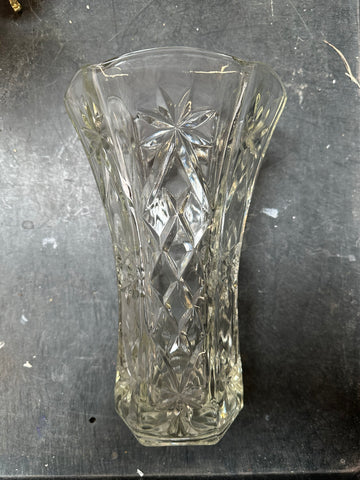 Clear Cut Glass Flower Vase with Diamond and Starburst Pattern