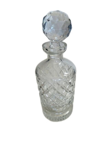 Diamond Pattern Decanter with Faceted Stopper
