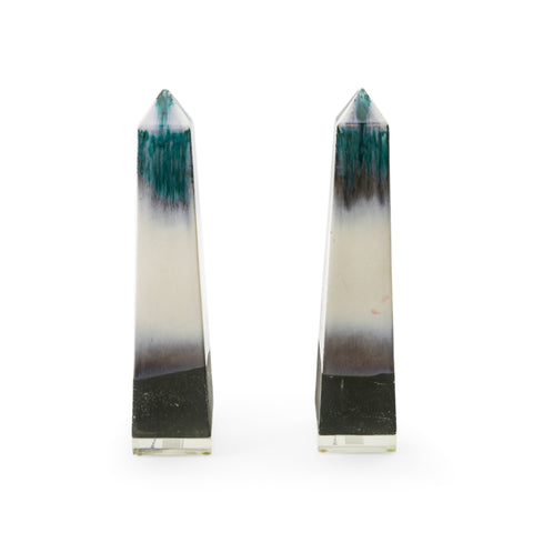 Gradient Teal and White Ceramic Obelisk