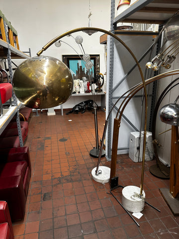 Mid-Century Modern Polished Brass Arc Floor Lamp with Spherical Shade and Marble Base