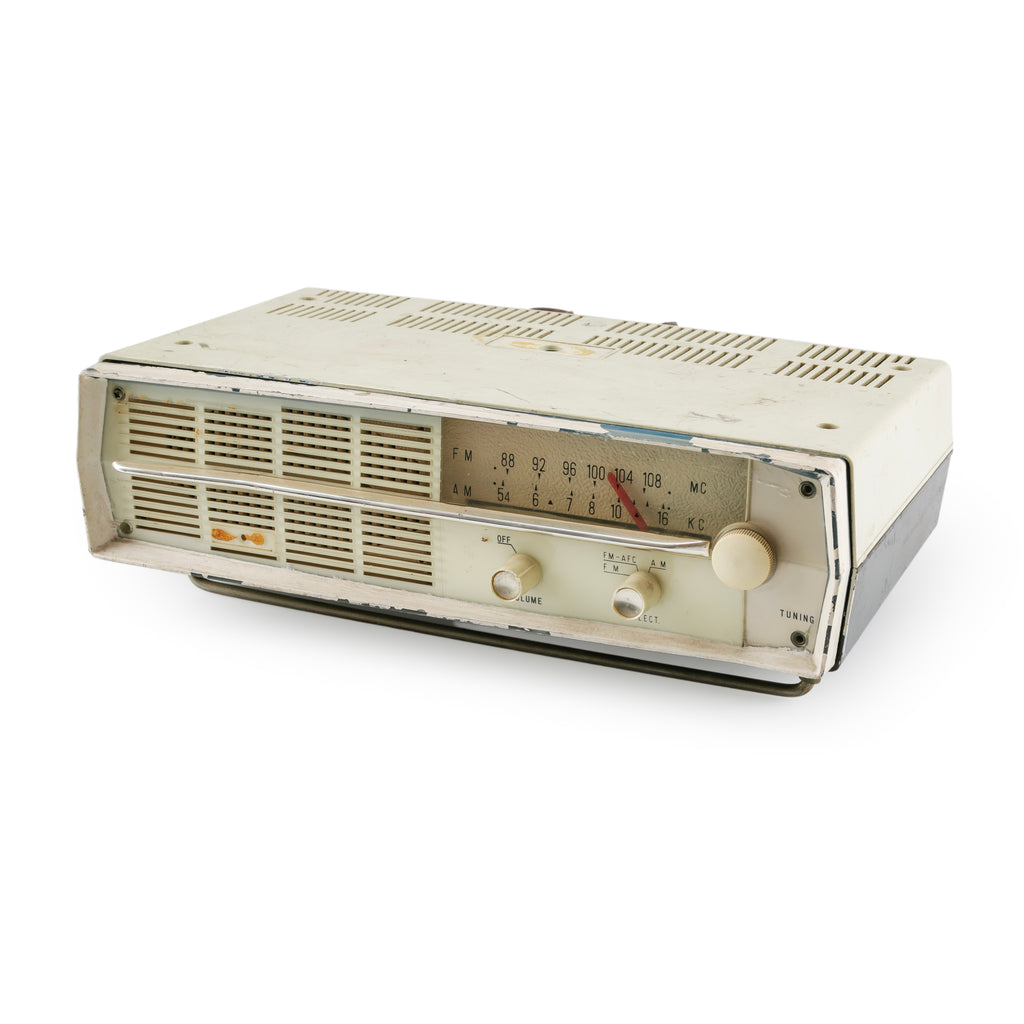 Distressed Cream Vintage Car AM/FM Radio