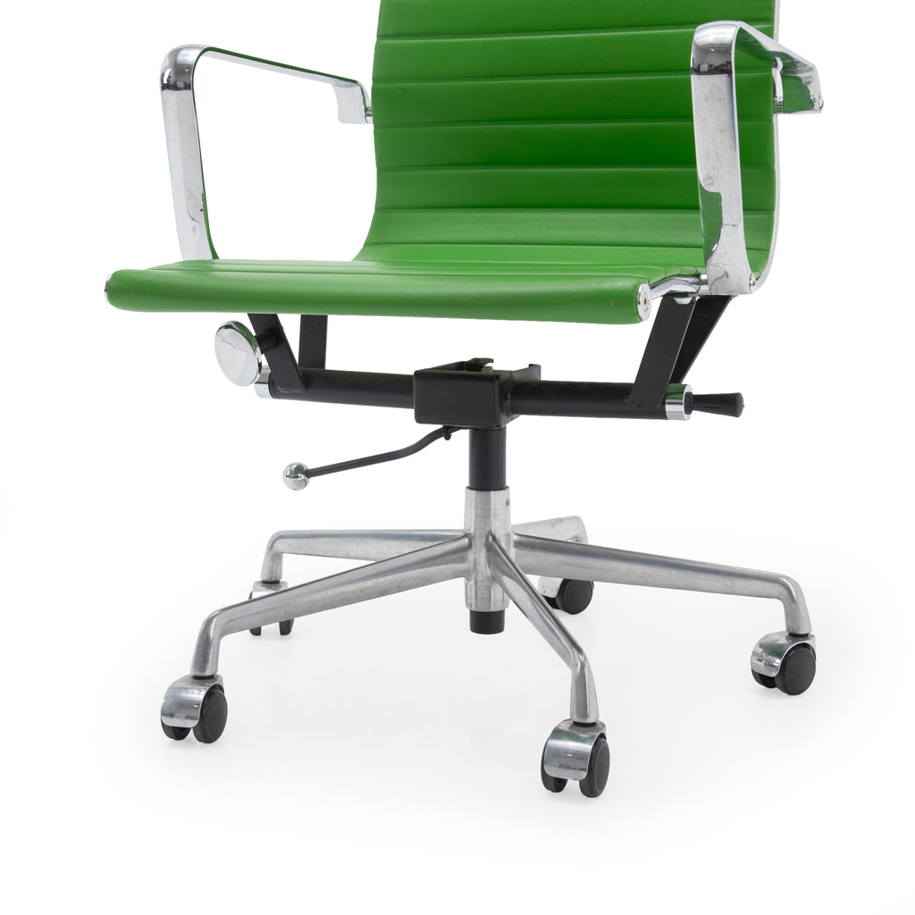 Green and Chrome Swivel Office Chair