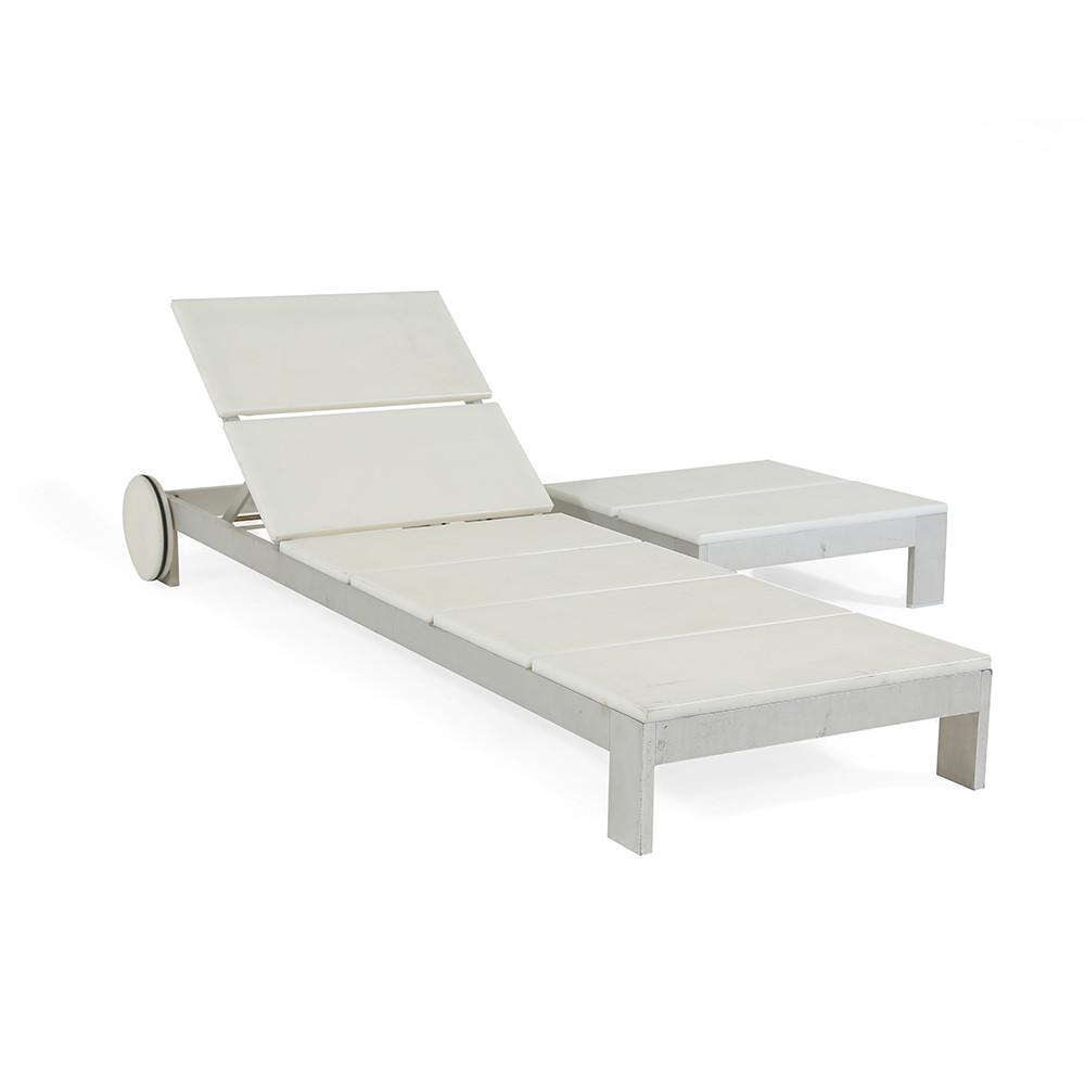 White Slatted Outdoor Chaise Lounger with Wheels