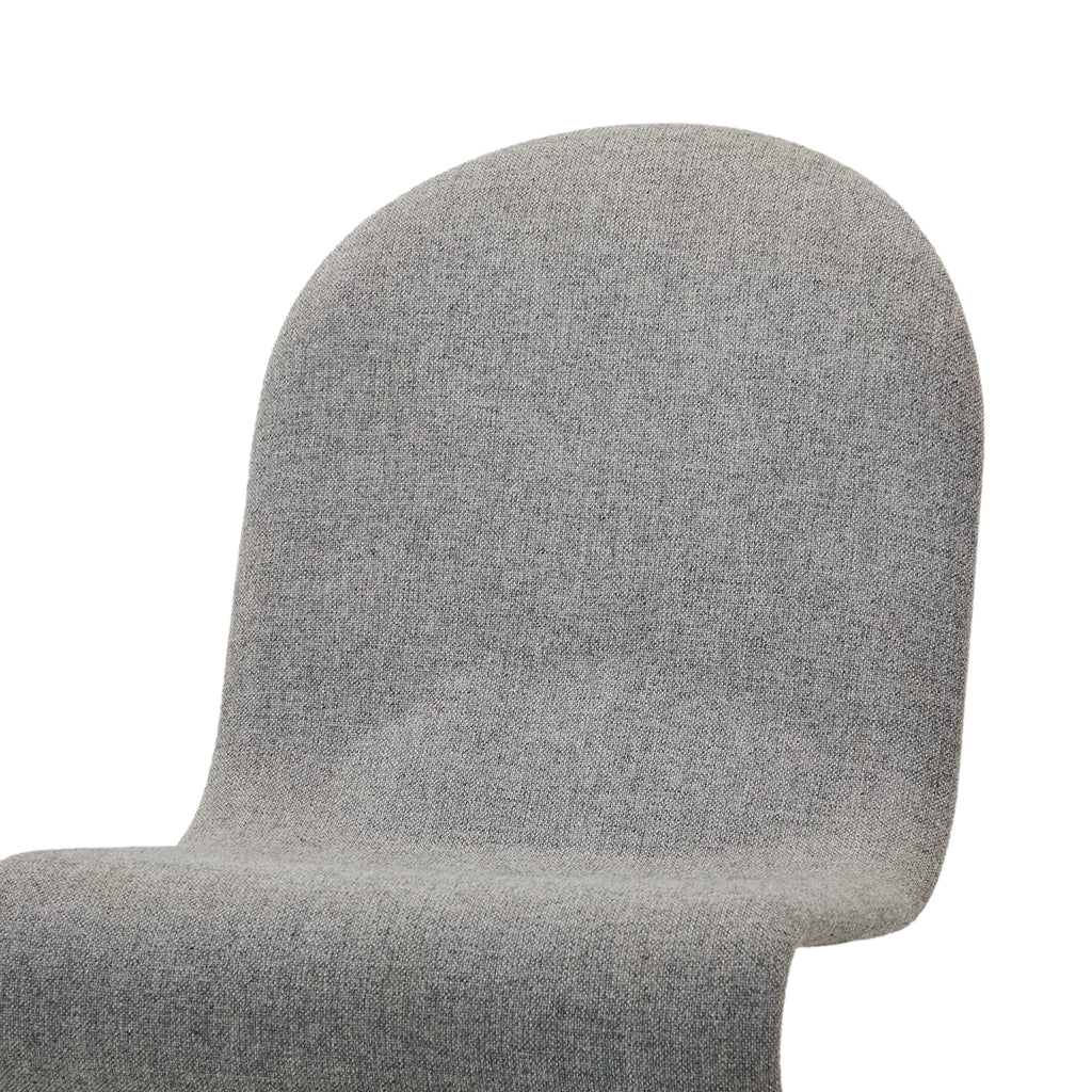 Grey Wave Shape Lounge Chair