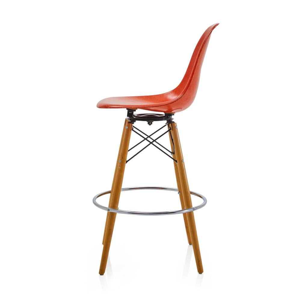 Shell Dowel Bar Stool with Wooden Base