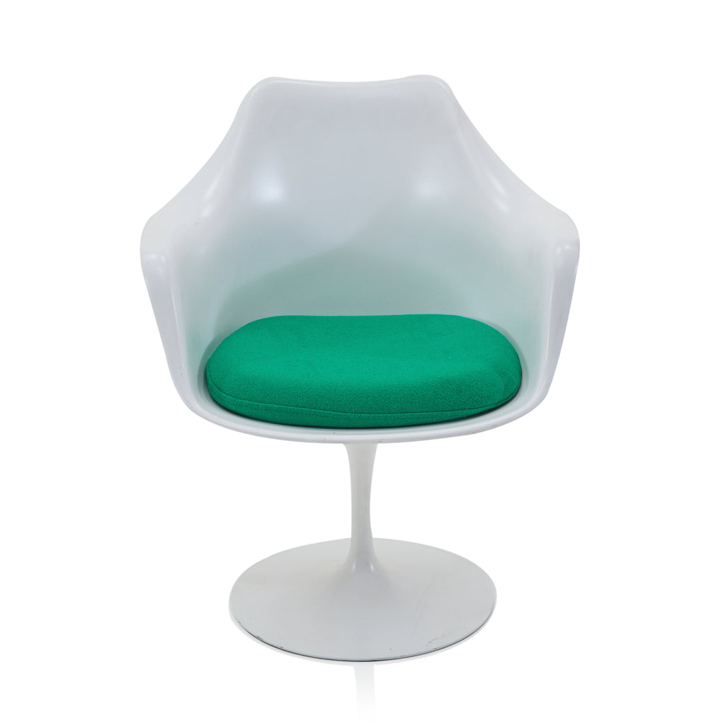 Saarinen Arm Chair on Tulip Base - White