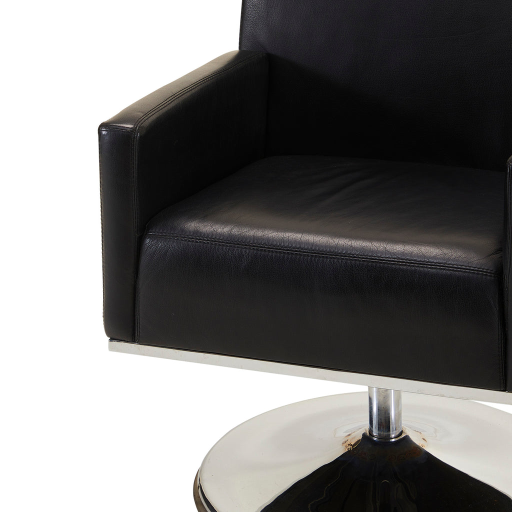 Black Leather Adjustable Lounge Chair