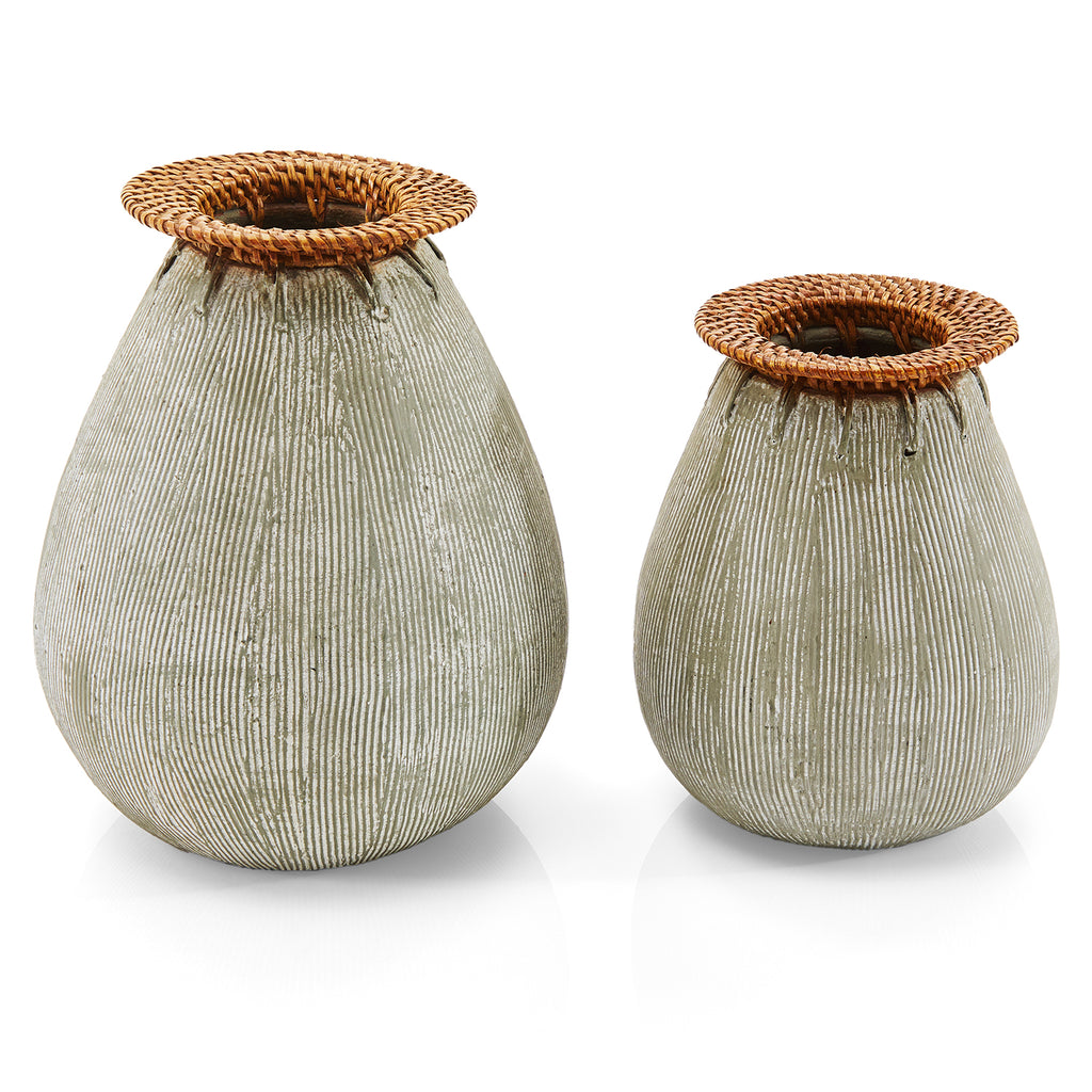 Grey Large Clay Thatched Vase (A+D)
