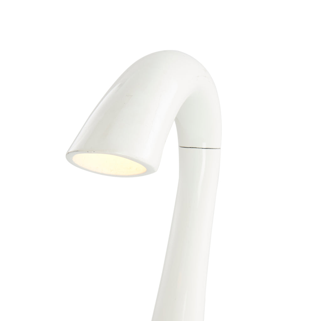 White Curvy Table Lamp