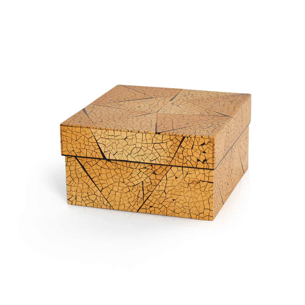 Distressed Wood Patterned Box