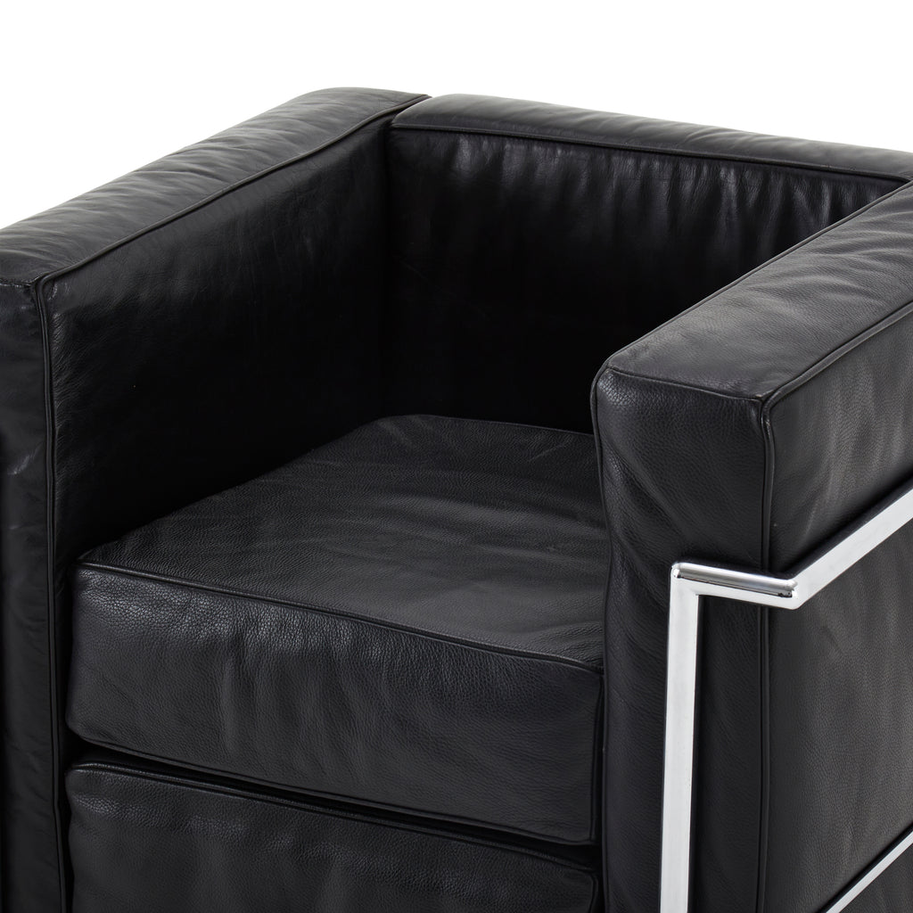Black Le Corbusier Petit Confort Chair