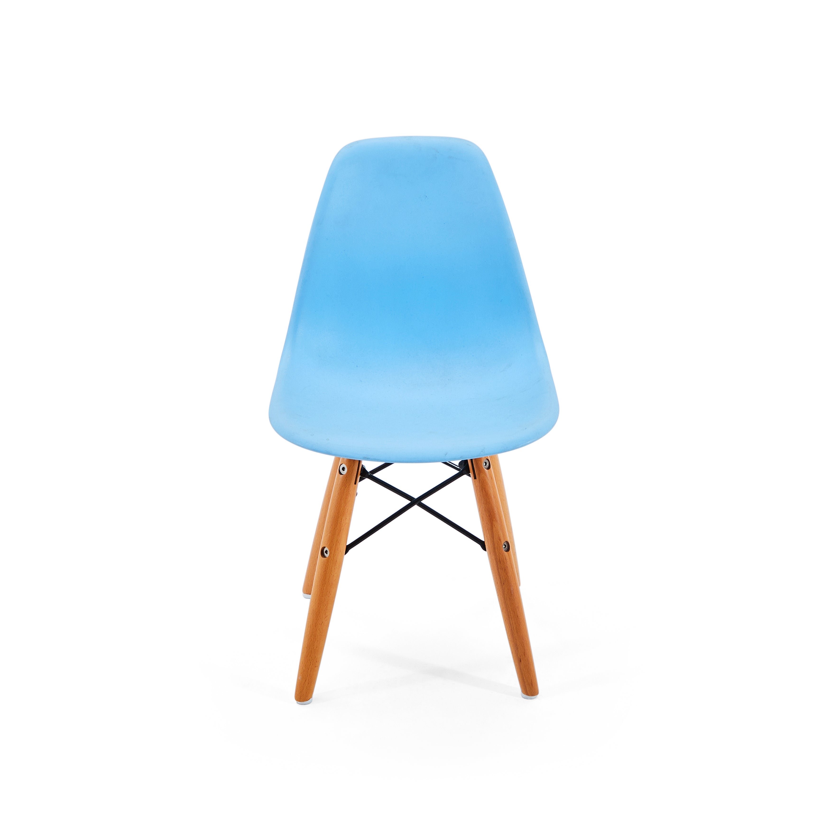 Shell Chair Blue Blue Kids Size Shell Chair - Gil & Roy Props