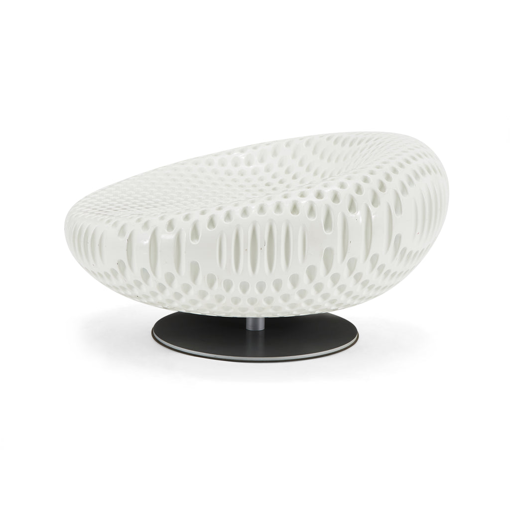 White Golfball Futuristic Lounge Chair