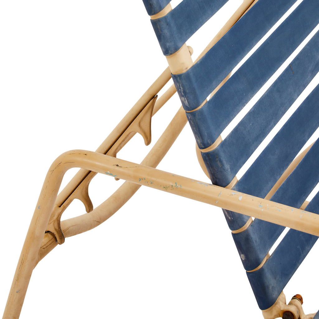 Blue & Beige Chase Lounger
