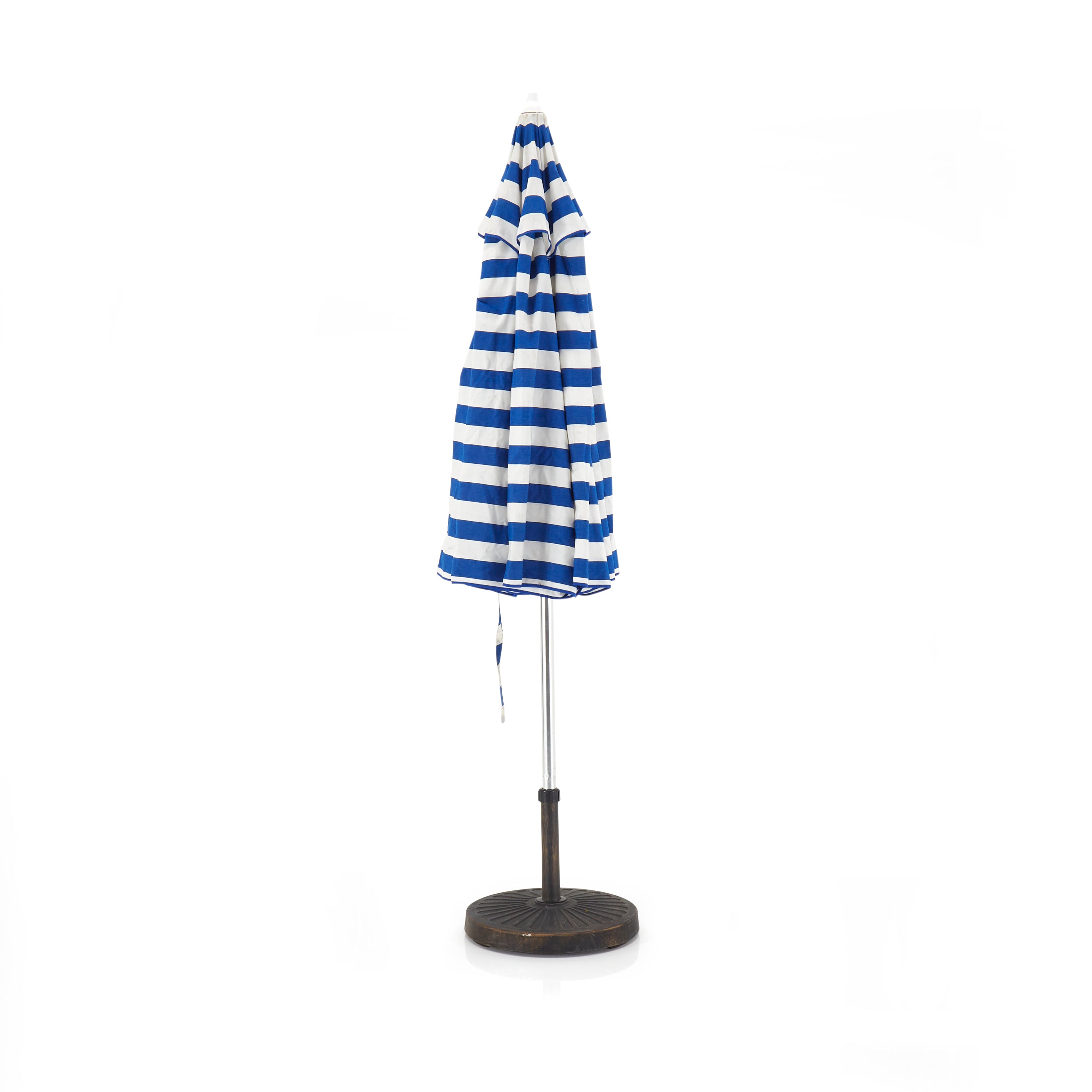 blue and white stripe patio umbrella Blue and White Striped Patio Umbrella