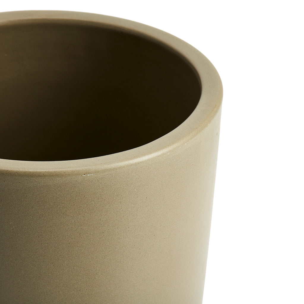 Case Study Cylinder Planter - Pebble Small