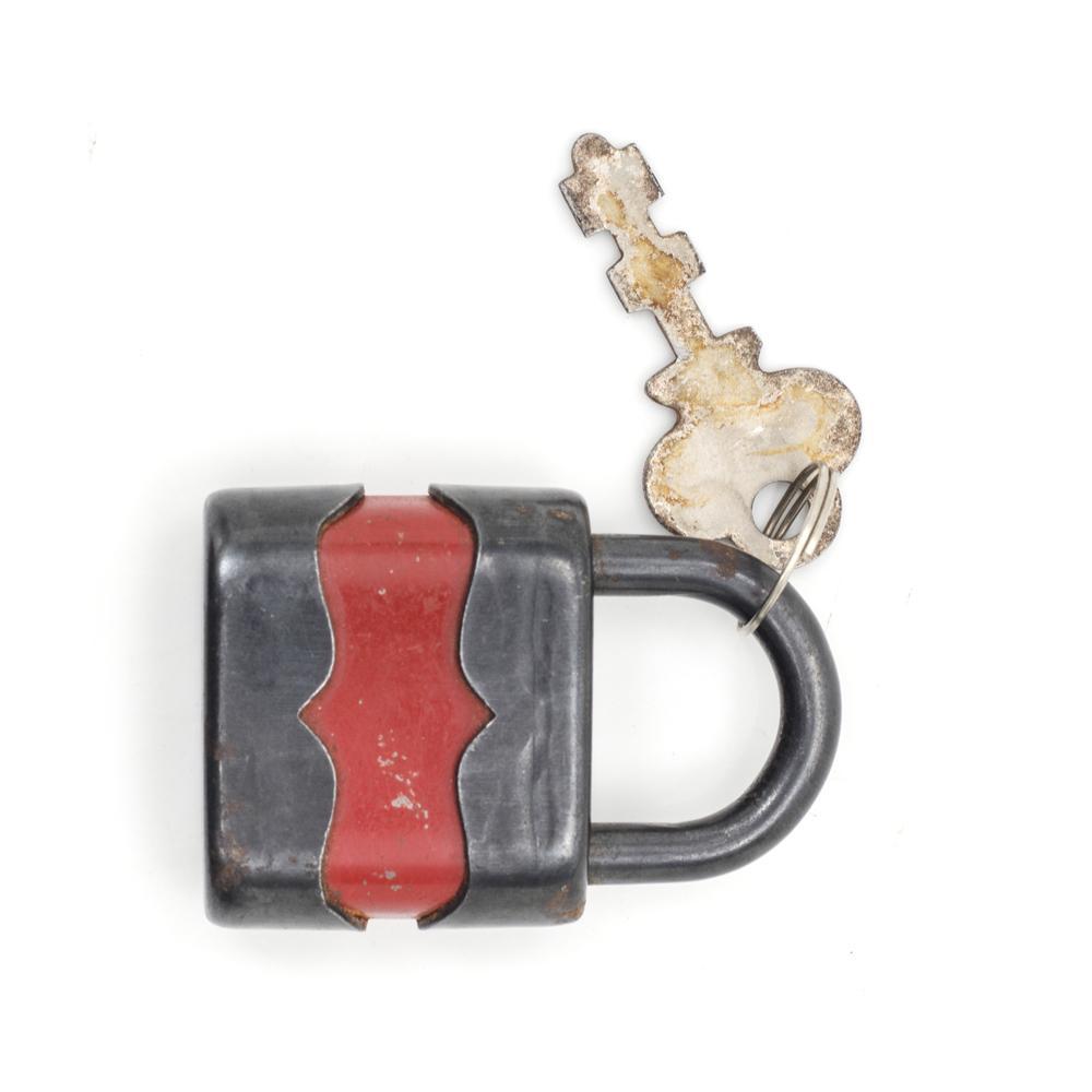 Red Metal Lock (A+D) - Gil & Roy Props