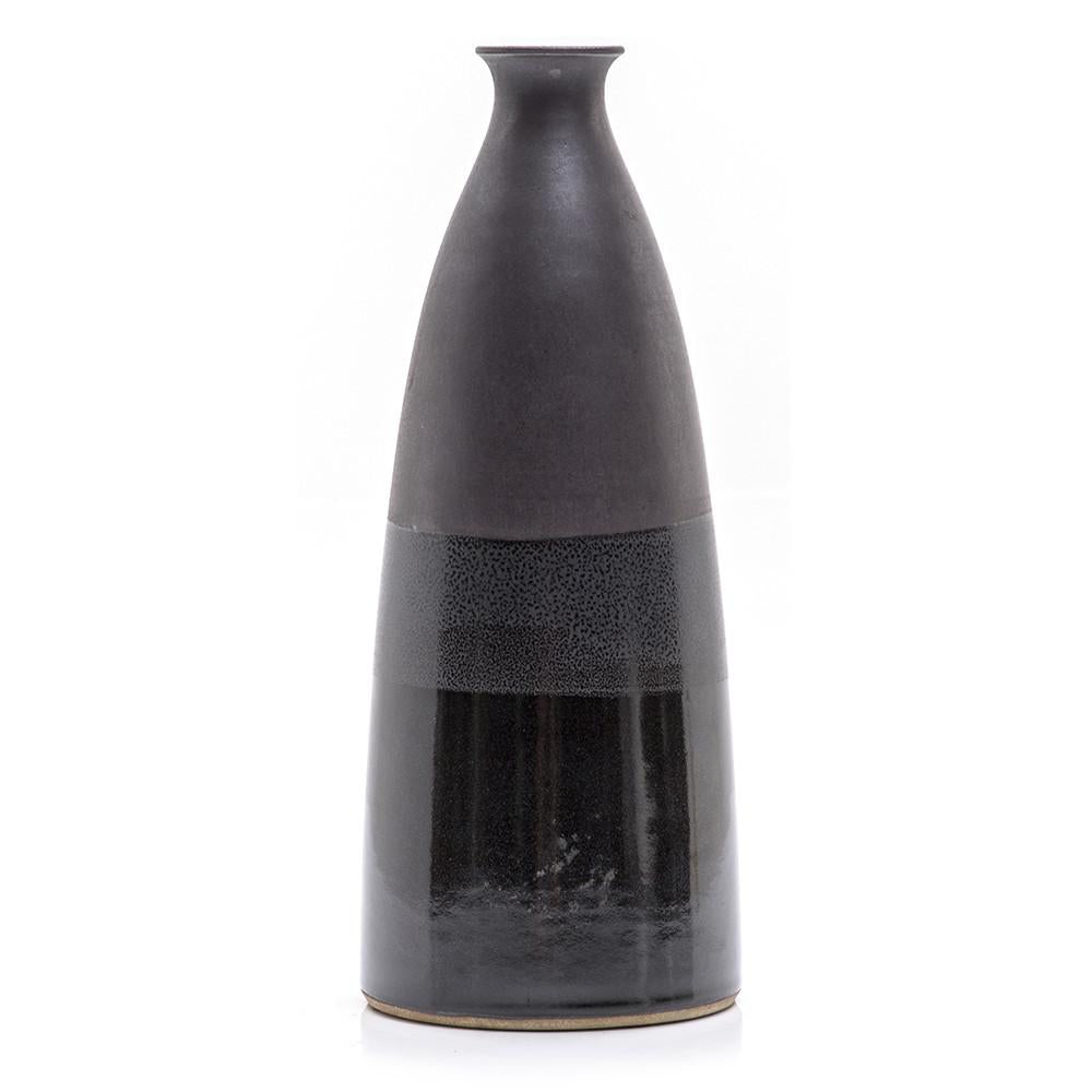 Black Ceramic Vase Stripe Glaze (A+D)