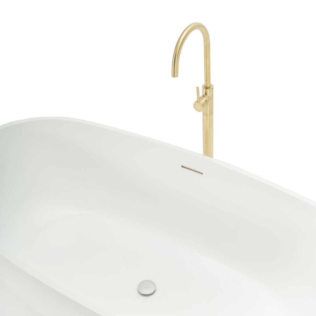 Contemporary Bathtub with Freestanding Gold Faucet