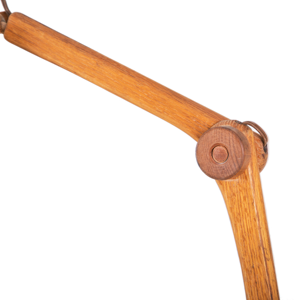 Wooden Hinged Clasp Lamp