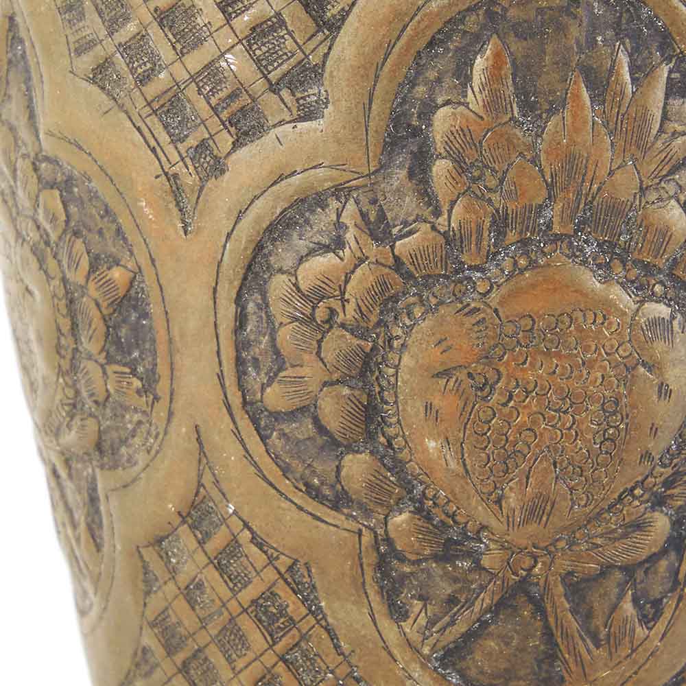 Brown Engraved Vase (A+D)